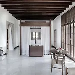 Resort Amanruya