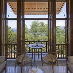 Amanruya Resort *