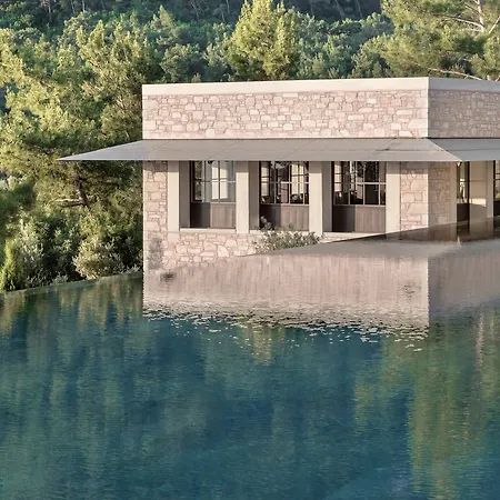 Amanruya リゾート トルバ