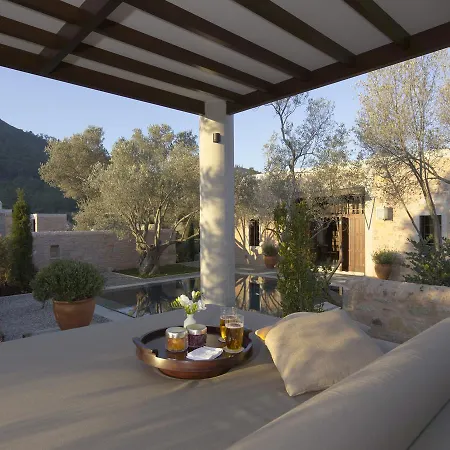 Amanruya リゾート トルバ